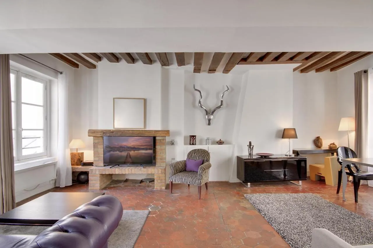 Apartments For Work In City Center Paris