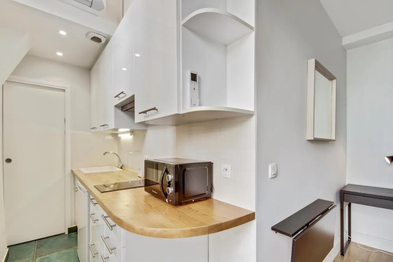 Apartments For Work In City Center París 0*,  Francia