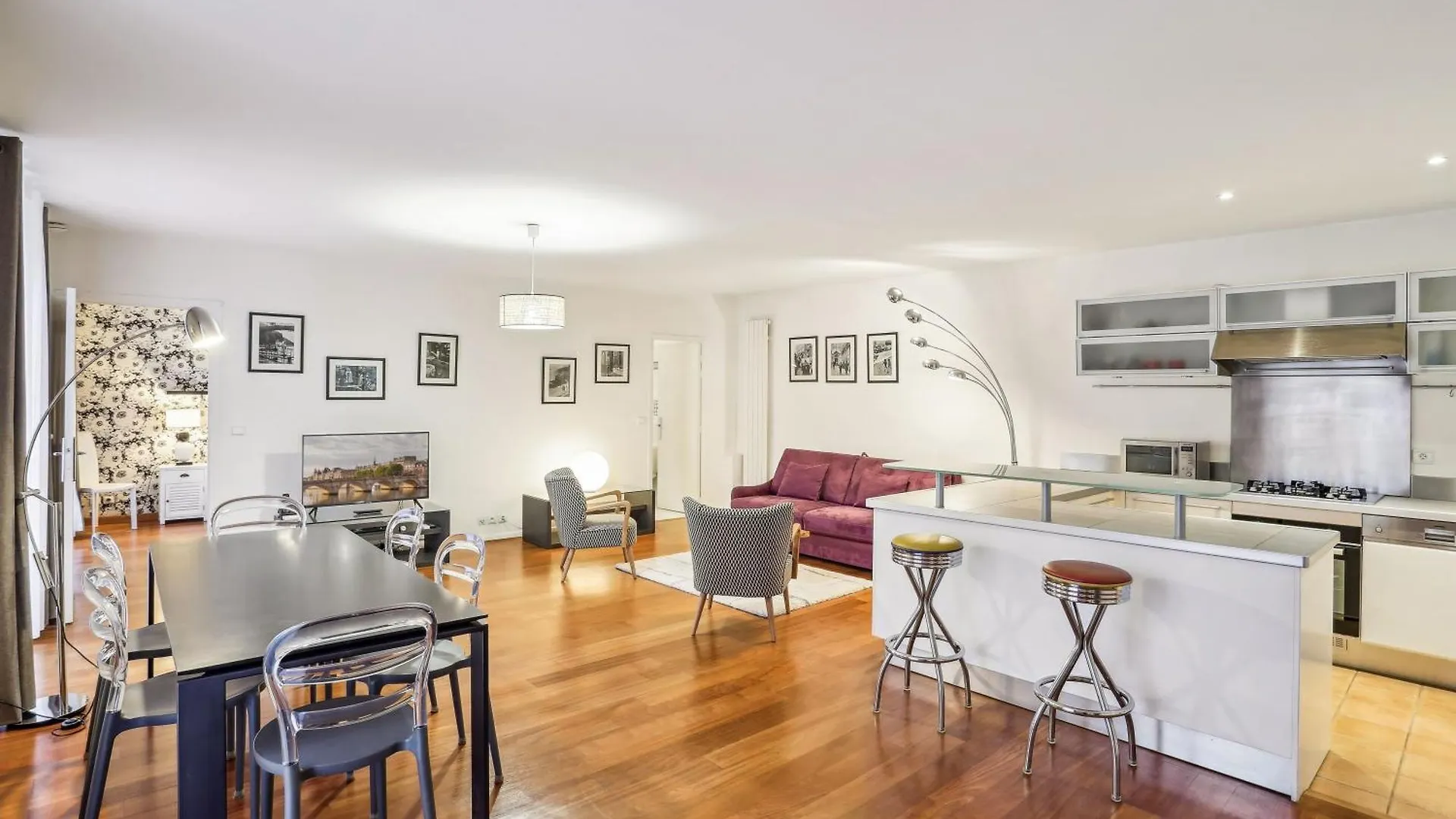 Apartments For Work In City Center Paris