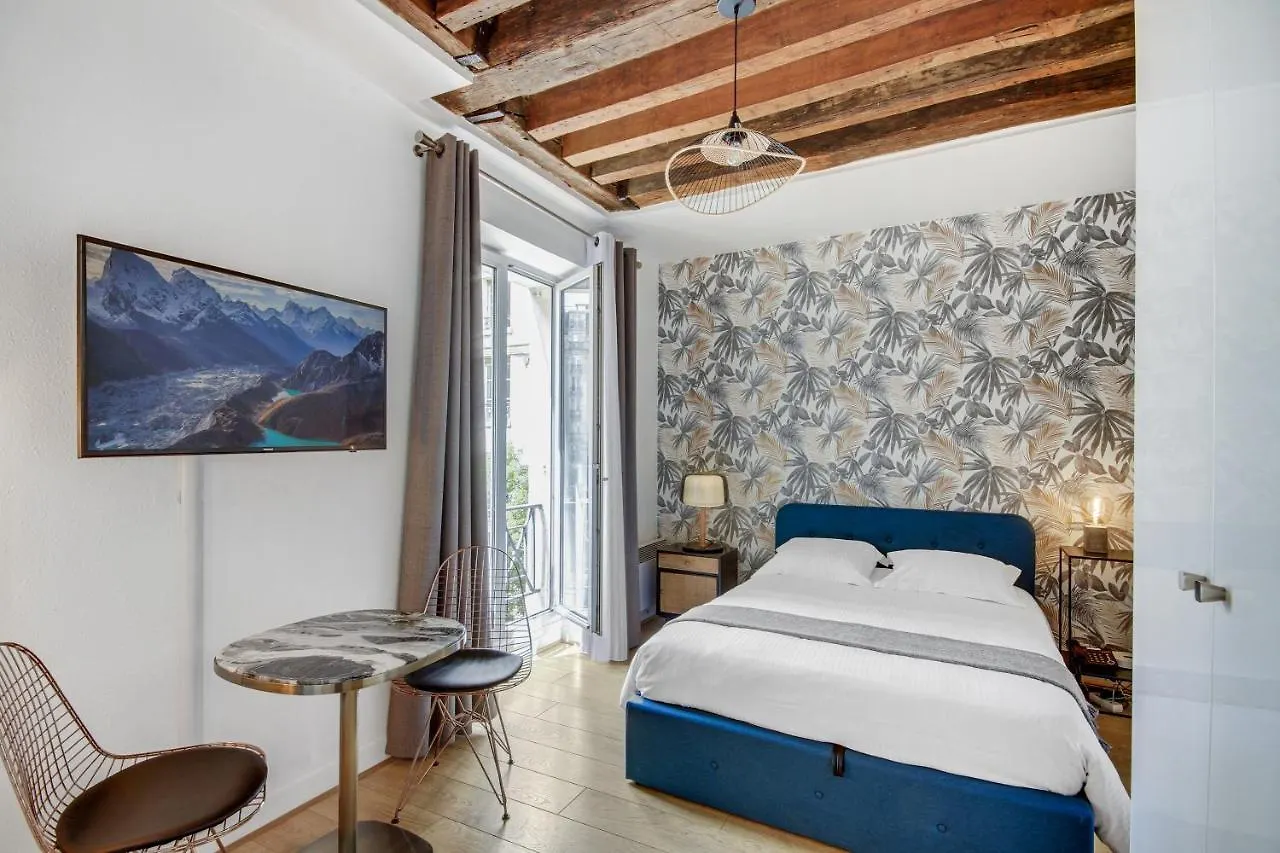 Apartments For Work In City Center Paris France