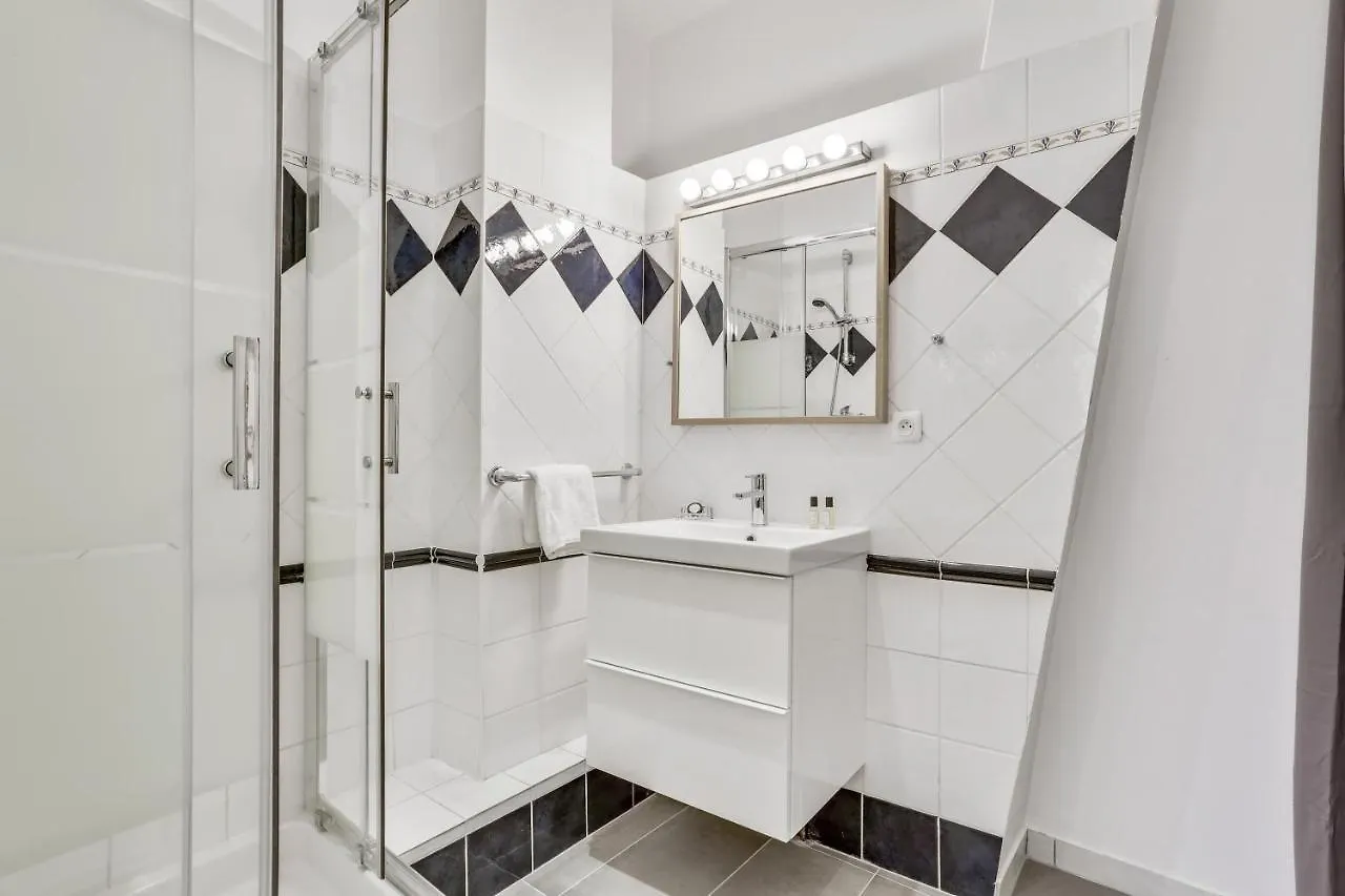 Apartments For Work In City Center Paris