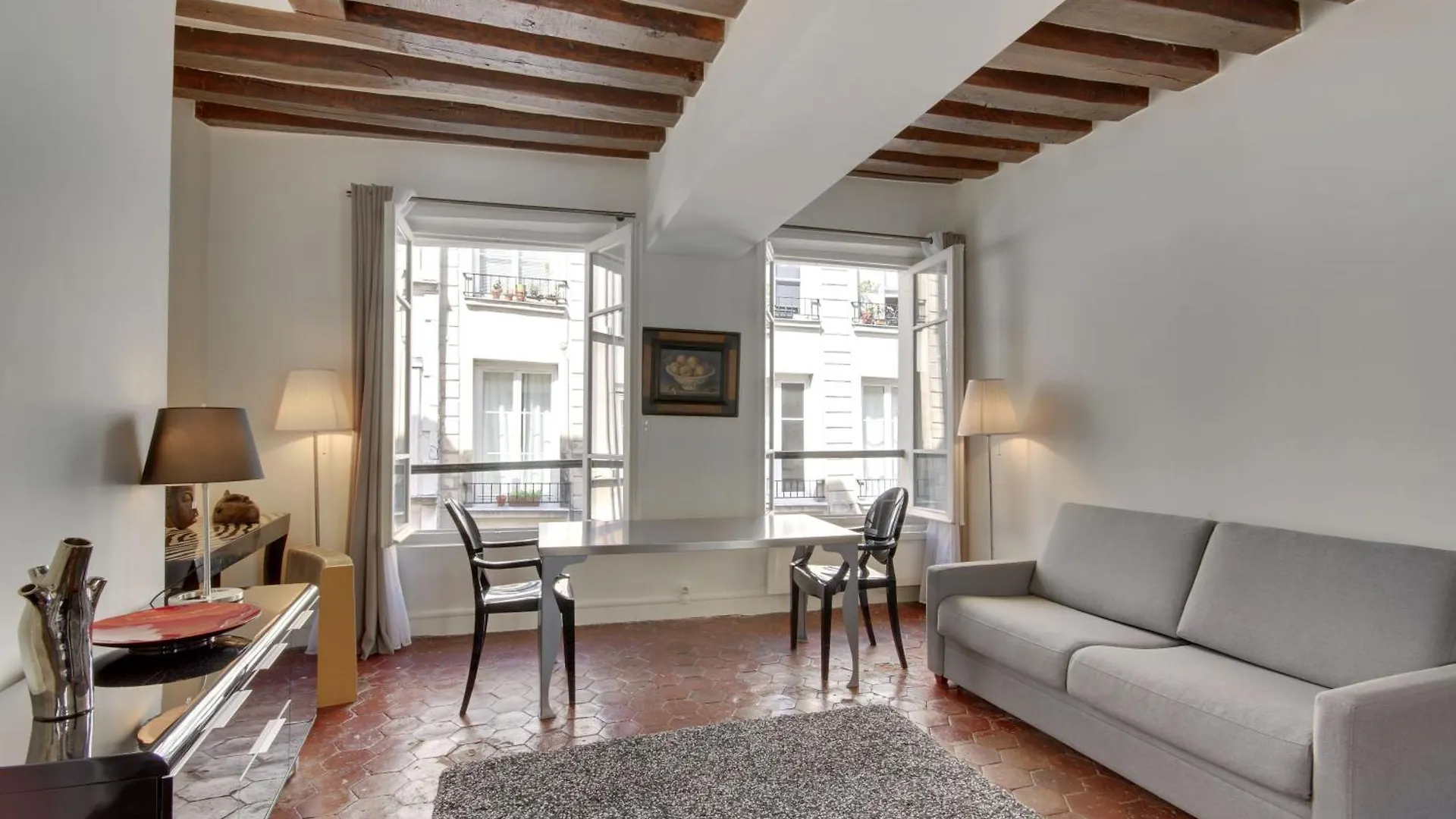 Apartments For Work In City Center Paris