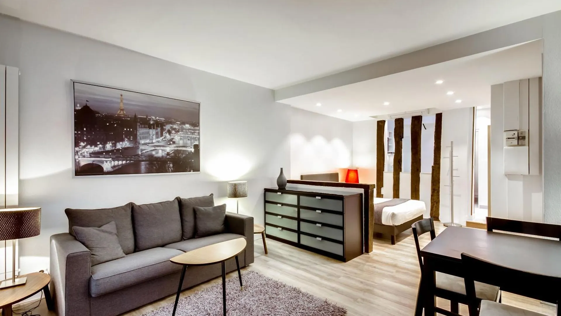 Apartments For Work In City Center Paris