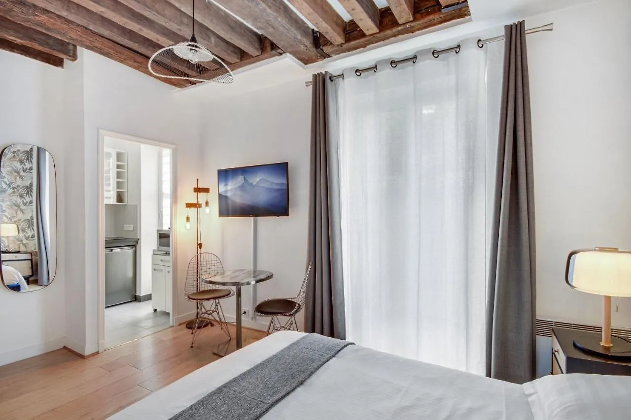 Apartments For Work In City Center Paris