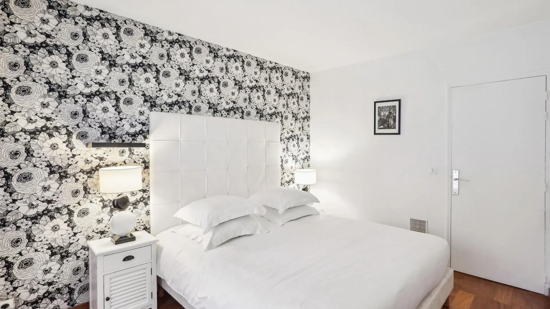 Apartments For Work In City Center Paris France