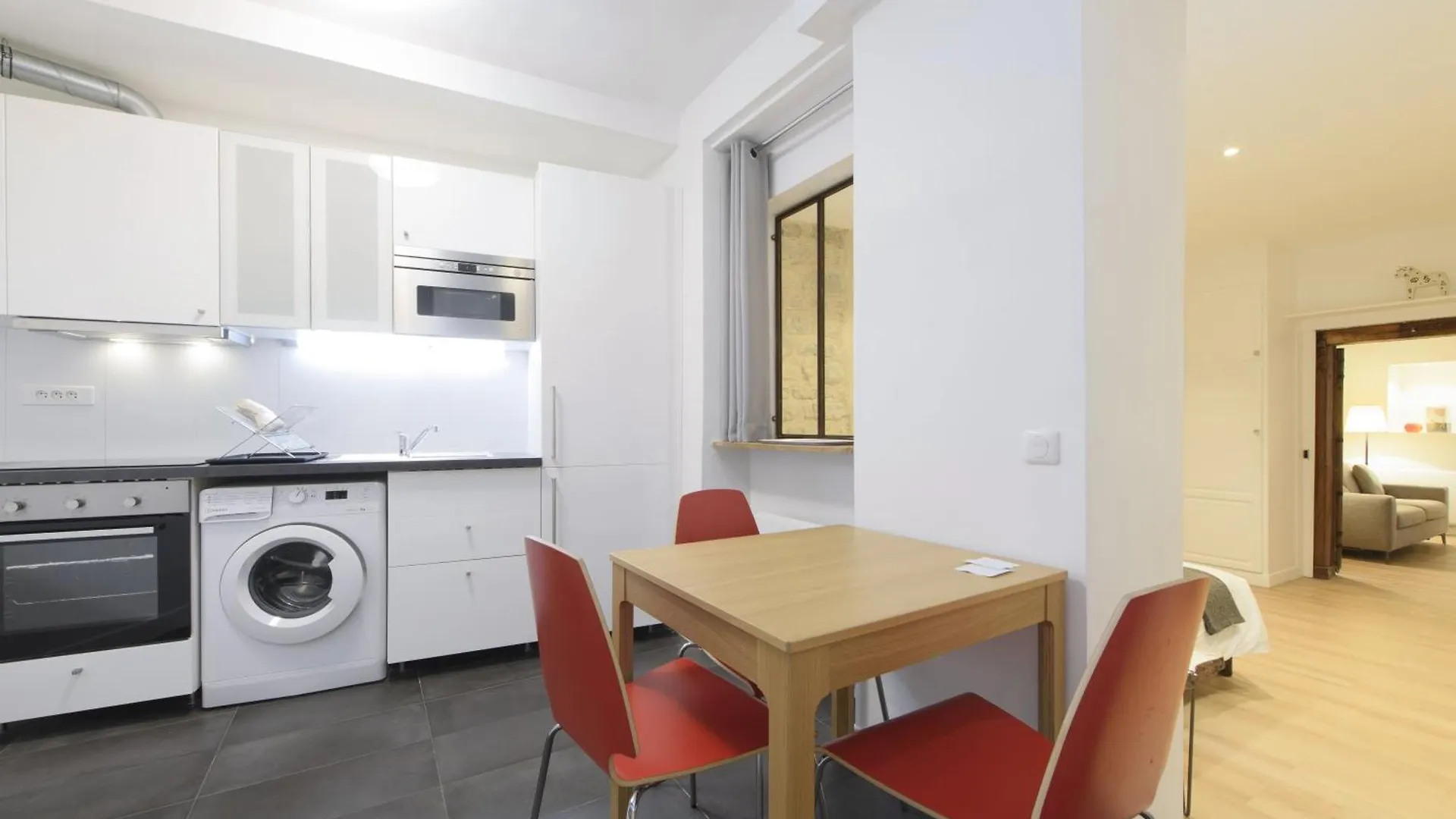 Apartments For Work In City Center Paris