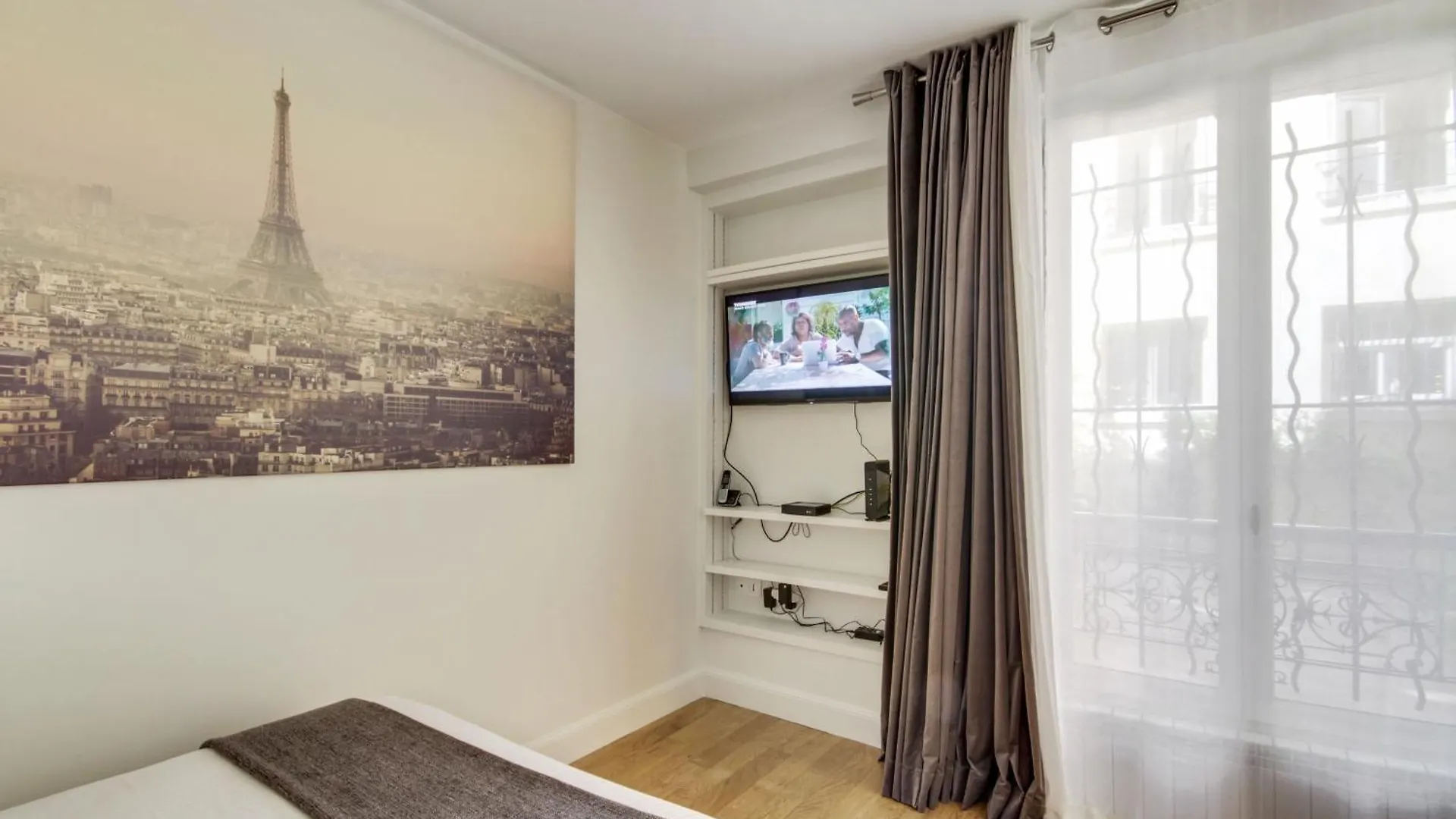 Apartments For Work In City Center Paris
