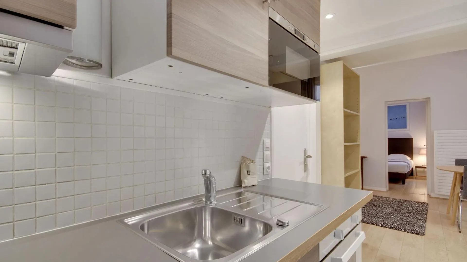 Apartments For Work In City Center Paris
