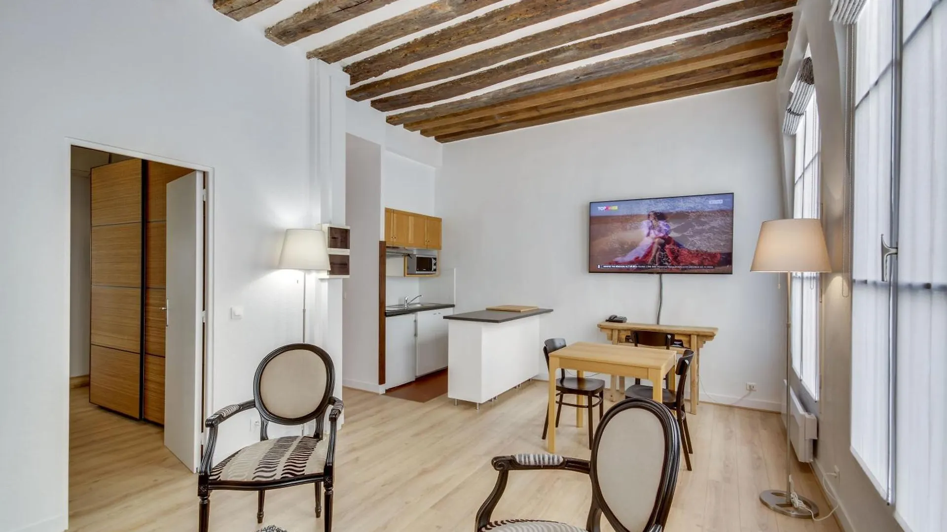 Apartments For Work In City Center Paris